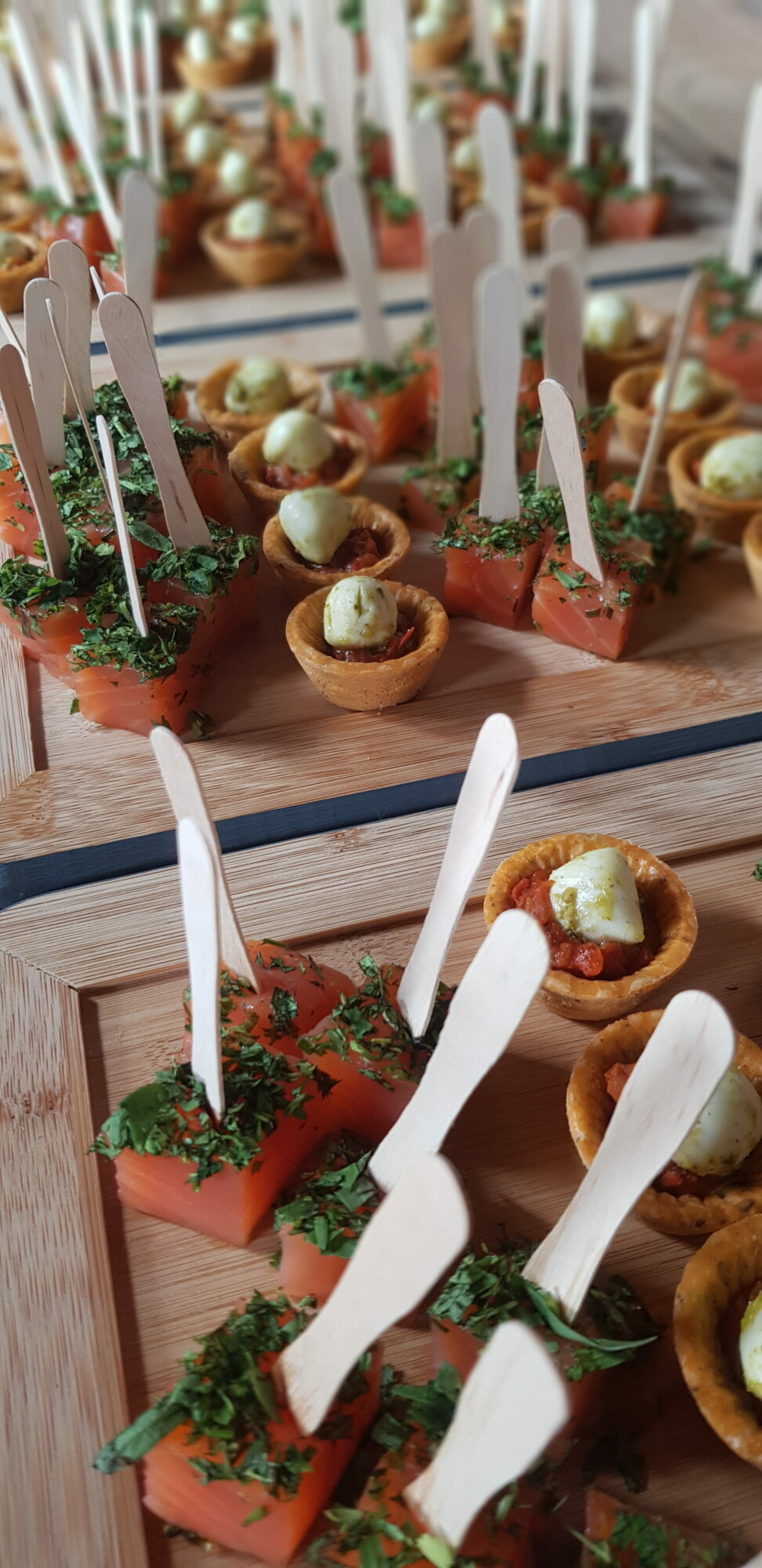 Repas gastronomique de mariage au Domaine de la Traxène avec amuse-bouches raffinés et créations culinaires signées par notre partenaire Culin'R, pour une réception d’exception dans le Nord-Pas-de-Calais.